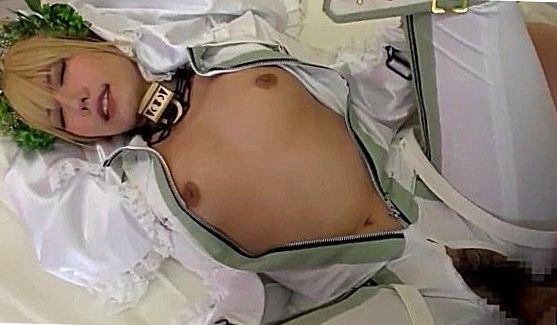 Японки: порно сразу три члена в анал, порно видео